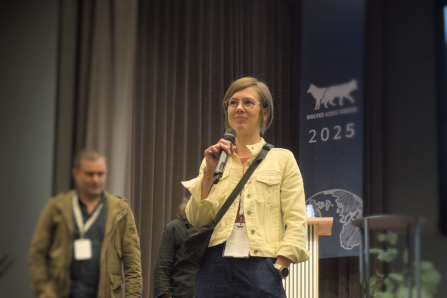 Katrina Marsden talking at the Wolves Across Borders Conference 2025.
